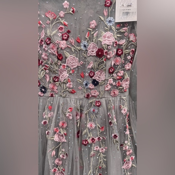 Mac Duggal Embroidered Illusion High Neck Long Sleeve A Line Gown 1121 - Picture 3 of 16